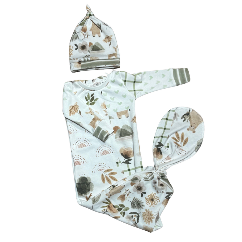 Green Quilt Newborn Gown & Hat